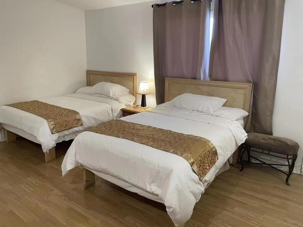 Dundurn Motel Екстериор снимка
